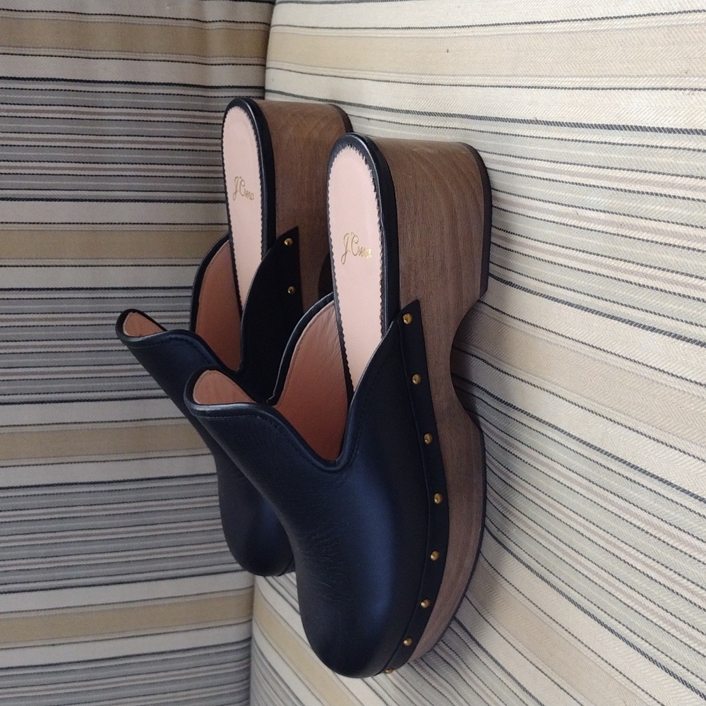 J Crew  black leather clogs 7.5
